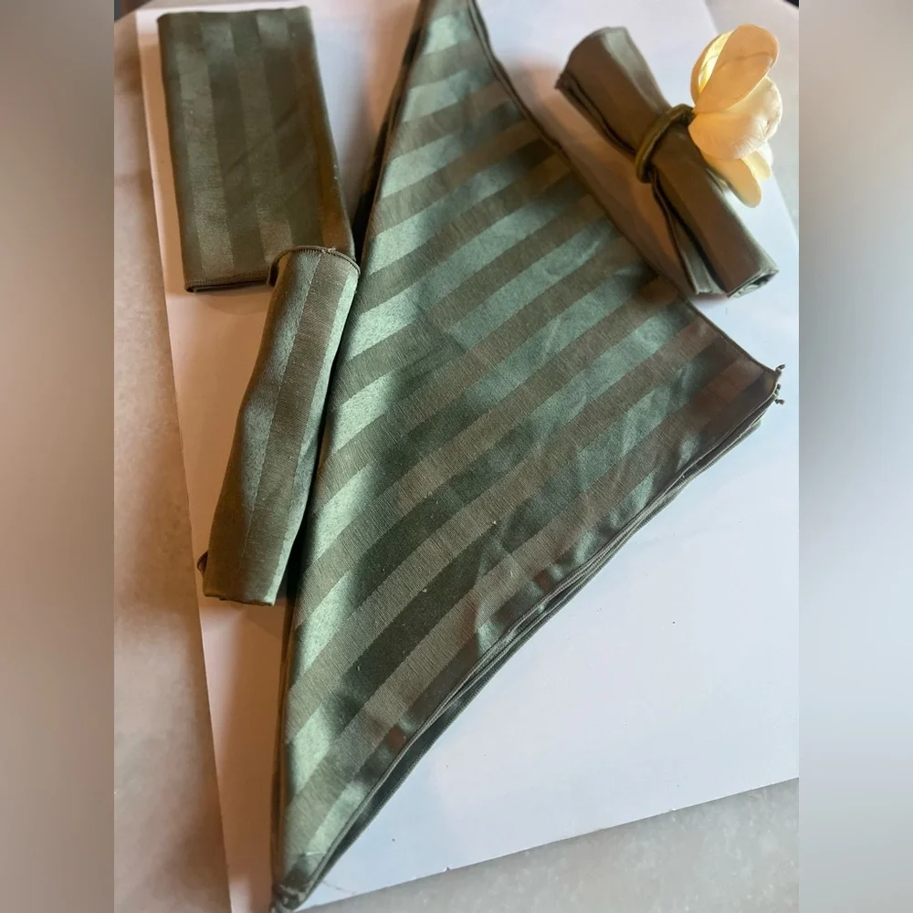 Vintage Sage Green Striped Cloth Napkins Set of 6 –Z Gallerie – Table Setting